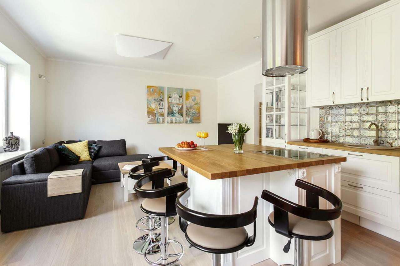 #Stayhere 3Bdr Modern & Stylish Apartment - Heart Of Old Town By Houseys VNO Exterior foto